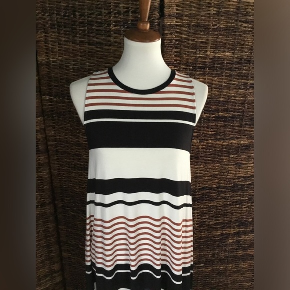 LOFT - Picture 4 of 15